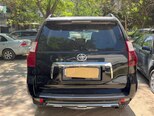 Toyota Land Cruiser Prado-4