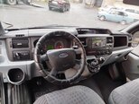 Ford Transit-13