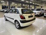 Kia Rio-4