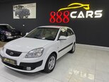 Kia Rio-1