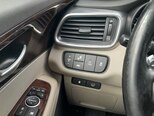 Kia Sorento-8