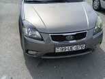 Kia Rio-1