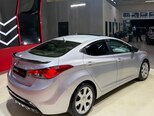 Hyundai Elantra-9