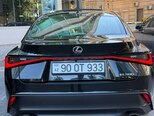 Lexus IS 300-3