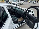 Chevrolet Cruze-12
