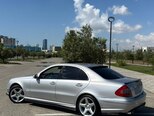 Mercedes E 240-3
