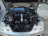 Mercedes E 240-10