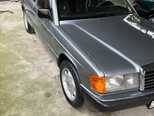 Mercedes 190-1