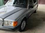 Mercedes 190-2