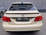 Mercedes E 220-2