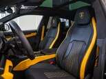 Lamborghini Urus SE-16