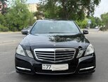 Mercedes E 220-2