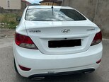 Hyundai Accent-2