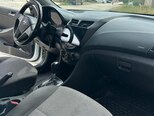 Hyundai Accent-3