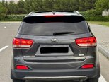 Kia Sorento-2