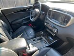 Kia Sorento-12