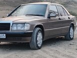 Mercedes 190-1