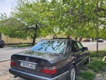 Mercedes 230 E-10