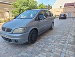 Opel Zafira-4