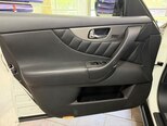 Infiniti QX70S-15