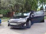 Hyundai Elantra-1