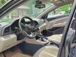 Hyundai Elantra-5