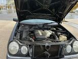 Mercedes E 220-10