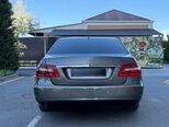 Mercedes E 220-4