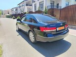Hyundai Sonata-4