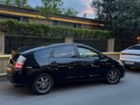 Toyota Prius-17