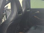 Mercedes CLA 250-7