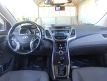 Hyundai Elantra-5