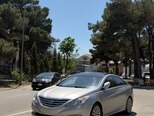 Hyundai Sonata-1