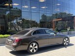Mercedes E 300-7