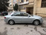 Hyundai Sonata-2