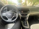 Hyundai Elantra-8