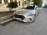 Hyundai Elantra-2
