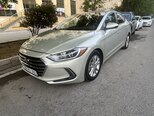 Hyundai Elantra-4