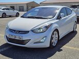 Hyundai Elantra-11