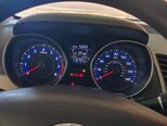 Hyundai Elantra-6