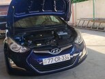 Hyundai Elantra-11