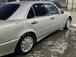 Mercedes C 230-11