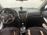Hyundai Accent-5