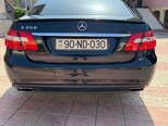Mercedes E 300-2