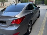 Hyundai Accent-5