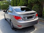 Hyundai Accent-3