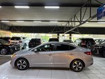 Hyundai Elantra-9