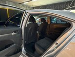 Hyundai Elantra-15