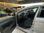 Hyundai Elantra-13