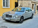 Mercedes E 240-2